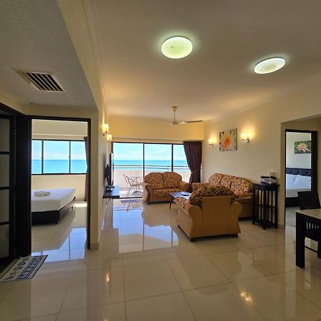 Aloka Seaview Apartment バツーフェリンギビーチ エクステリア 写真