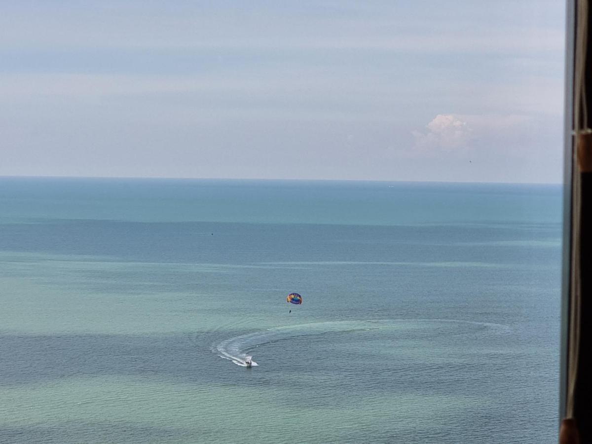 Aloka Seaview Apartment バツーフェリンギビーチ エクステリア 写真