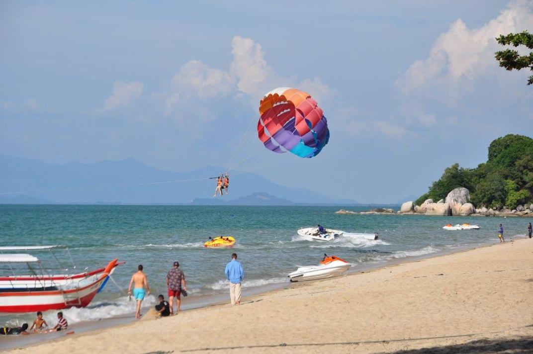 Aloka Seaview Apartment バツーフェリンギビーチ エクステリア 写真