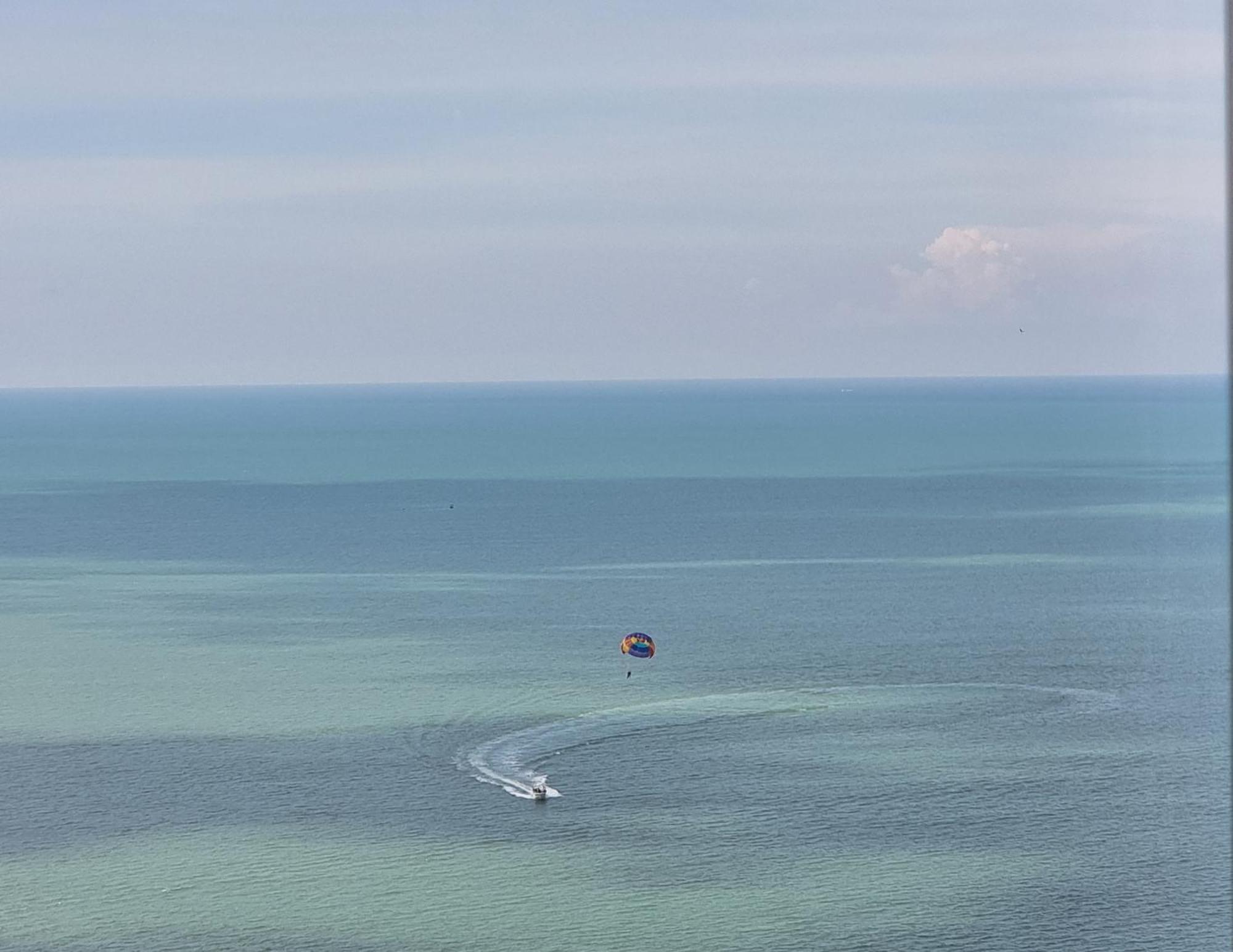 Aloka Seaview Apartment バツーフェリンギビーチ エクステリア 写真