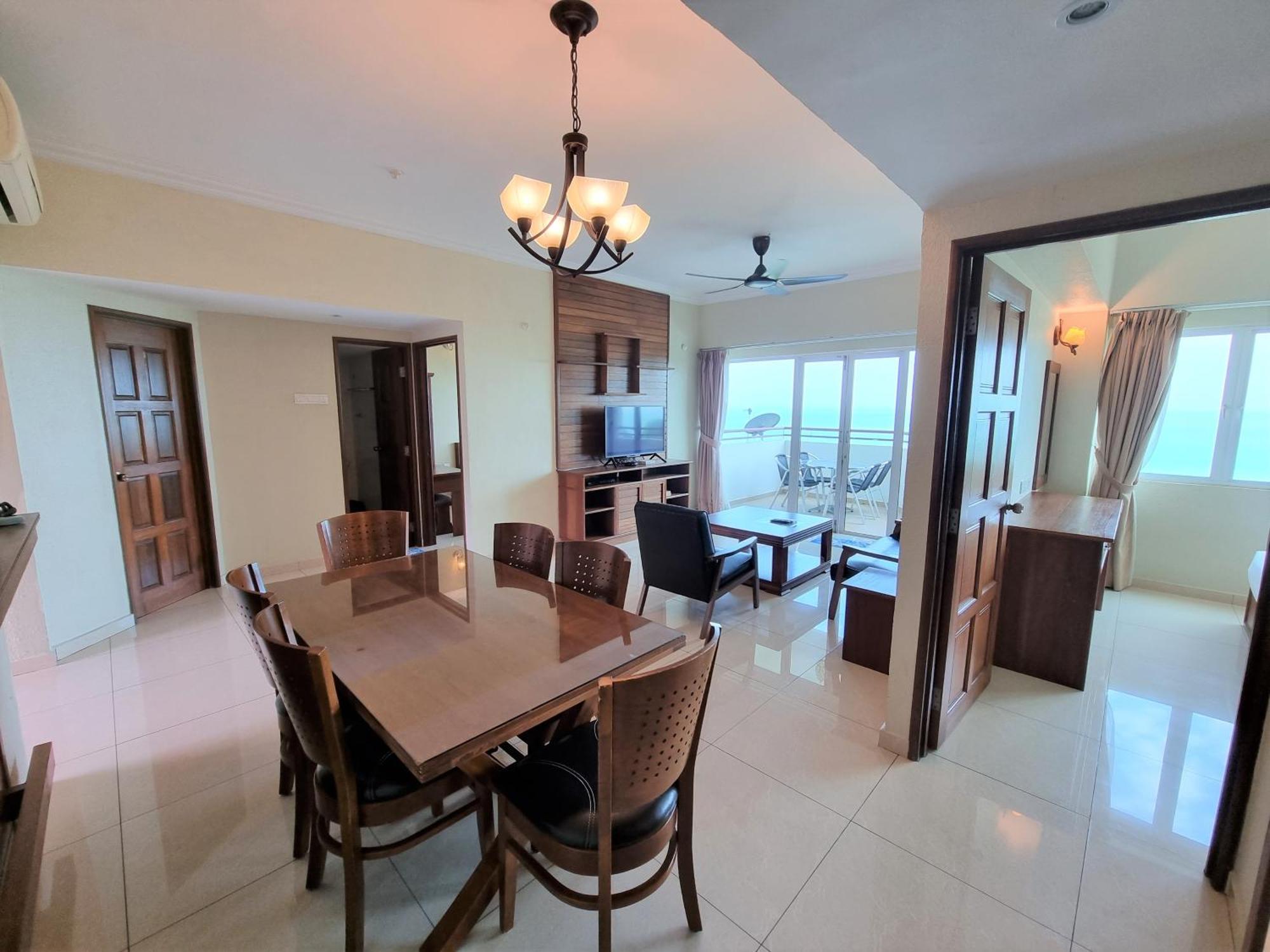 Aloka Seaview Apartment バツーフェリンギビーチ エクステリア 写真