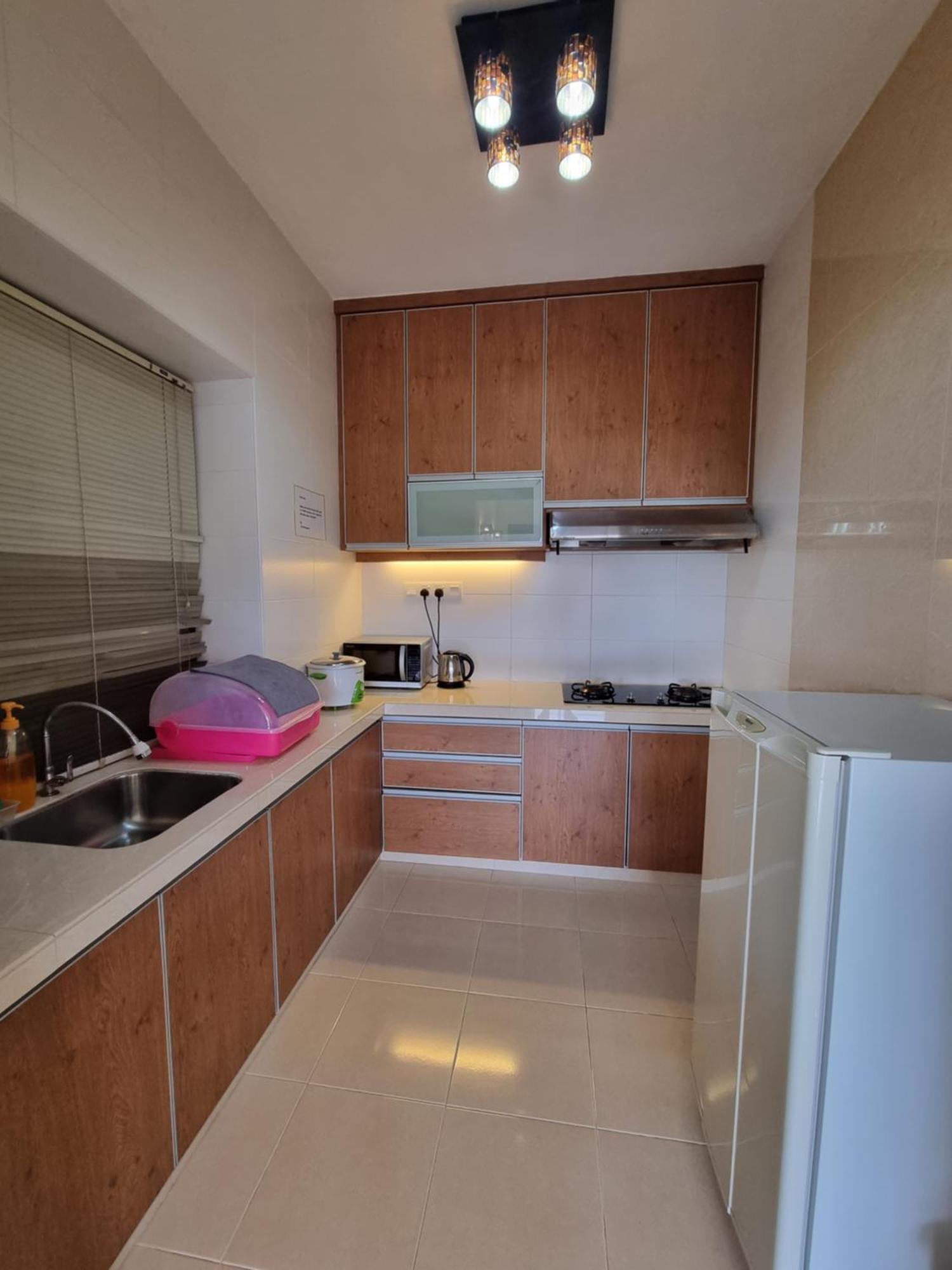 Aloka Seaview Apartment バツーフェリンギビーチ エクステリア 写真