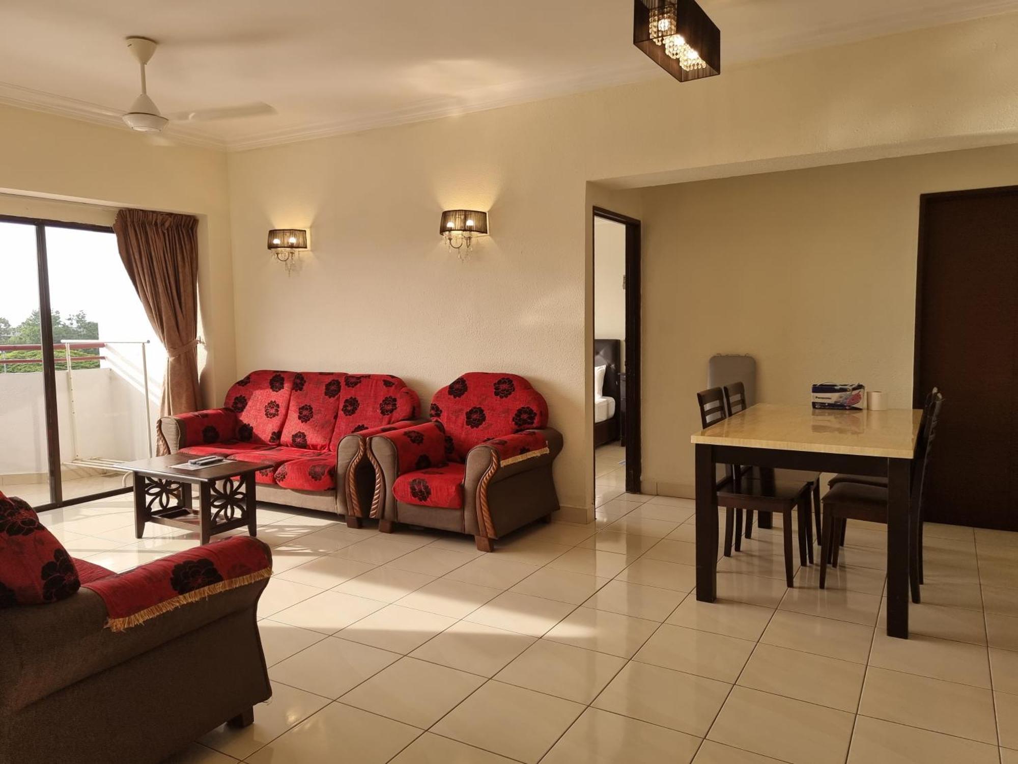 Aloka Seaview Apartment バツーフェリンギビーチ エクステリア 写真