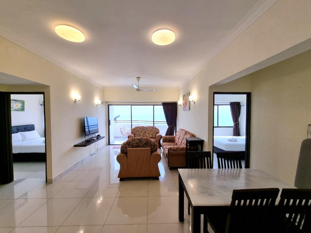 Aloka Seaview Apartment バツーフェリンギビーチ エクステリア 写真