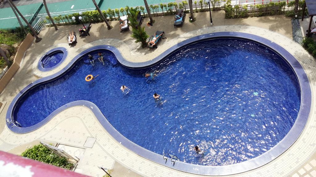 Aloka Seaview Apartment バツーフェリンギビーチ エクステリア 写真